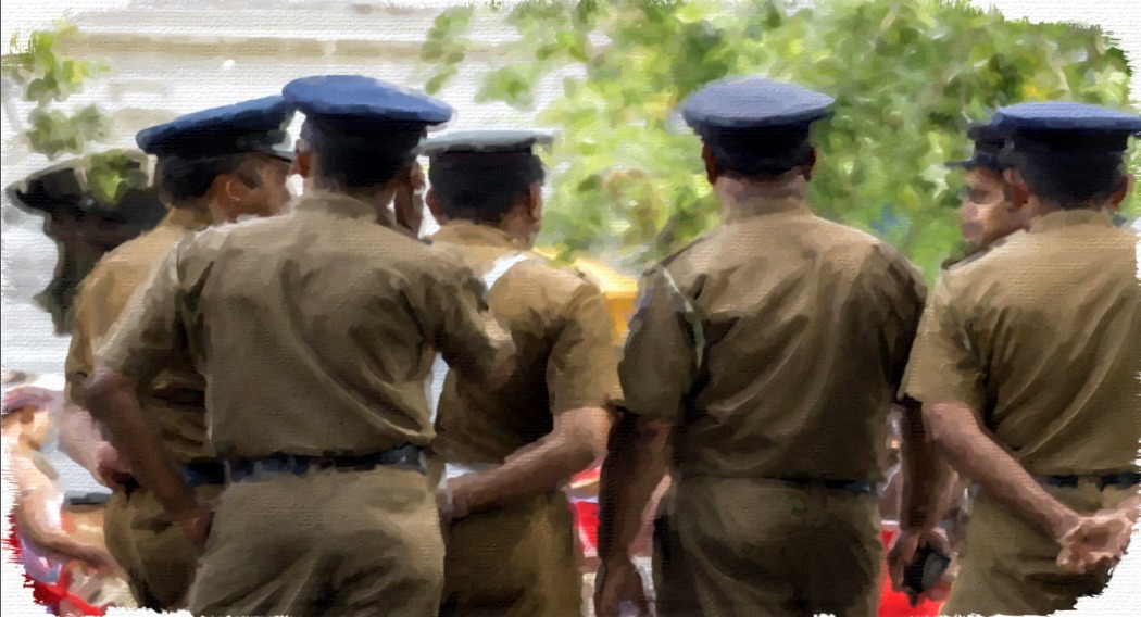  අලුත් අවුරුද්දට පොලිසියට තෑගි හා මුදල් තහනම්