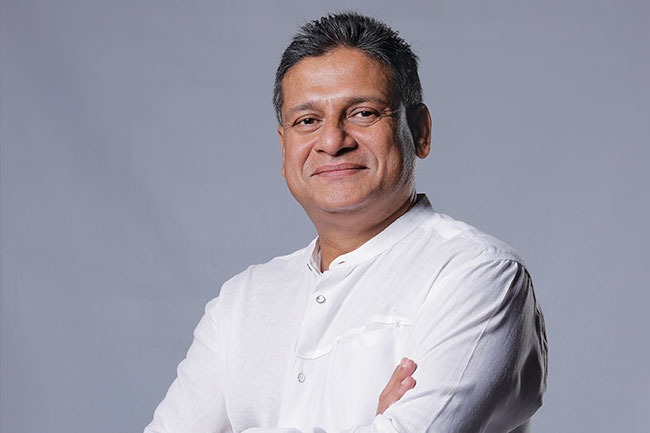 කොටස් අක්‍රමිකතා විමර්ශනයට දිලිත් SEC හමුවට කැඳවයි