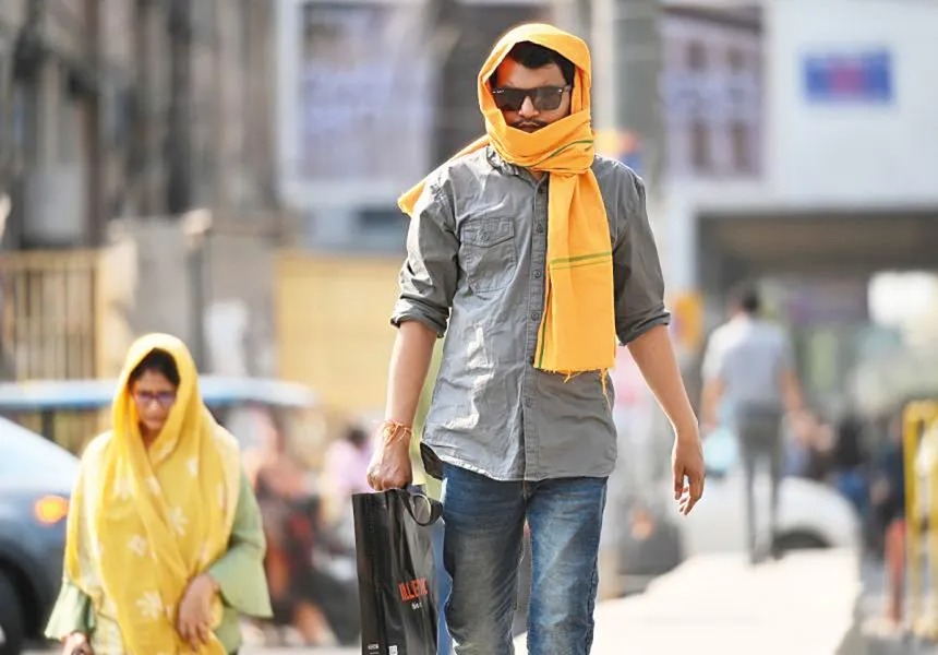 ඉන්දියාවේ උෂ්ණාධිකත්වයෙන් 16ක් මරුට